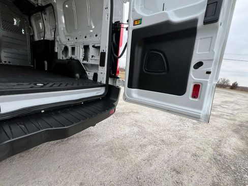 Used 2019 Ford Transit 150 150 3dr SWB Low Roof Cargo Van image 10