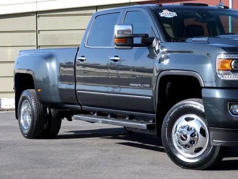 Used 2017 GMC Sierra 3500 Denali w/ Duramax Plus Package image 3
