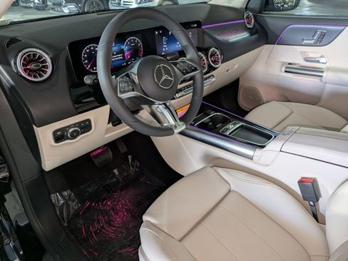 New 2026 Mercedes-Benz GLA 250 GLA 250 image 3