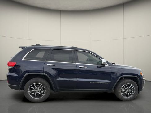 Used 2018 Jeep Grand Cherokee Limited image 8
