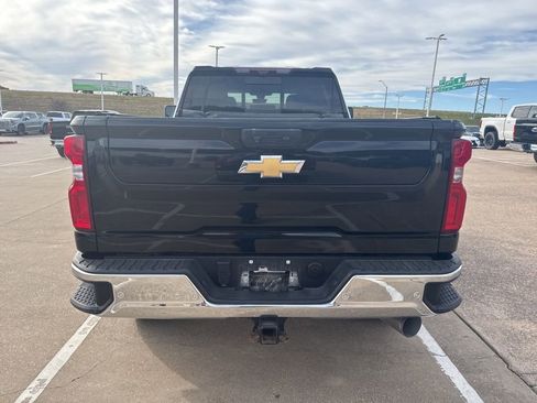 Used 2022 Chevrolet Silverado 3500 LTZ w/ LTZ Plus Package image 4