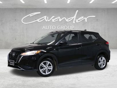 Certified 2025 Nissan Kicks Play S