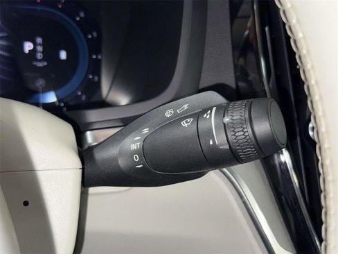 Used 2023 Volvo S60 B5 Plus image 27