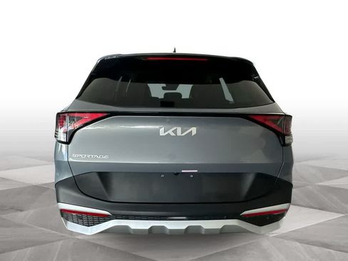 Used 2024 Kia Sportage EX FWD image 7