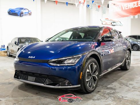 Used 2024 Kia EV6 Wind image 3