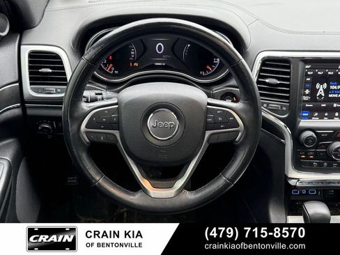 Used 2018 Jeep Grand Cherokee Limited AWD/4WD image 24