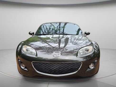 Used 2011 MAZDA MX-5 Miata Grand Touring RWD image 4