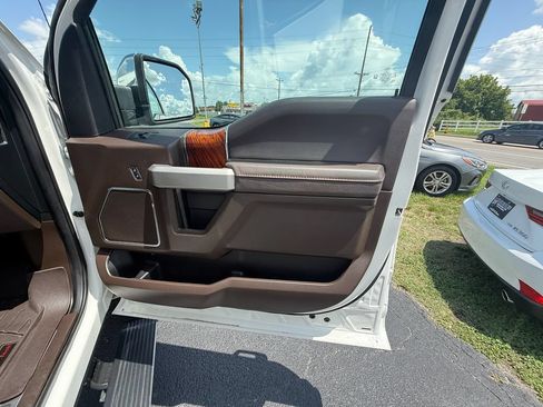 Used 2020 Ford F150 King Ranch w/ Equipment Group 601A Luxury AWD/4WD image 22
