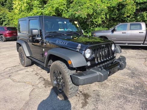 Used 2016 Jeep Wrangler Sport AWD/4WD image 3