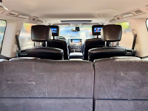 Used 2016 INFINITI QX80 2WD w/ 22" Wheel Package image 10