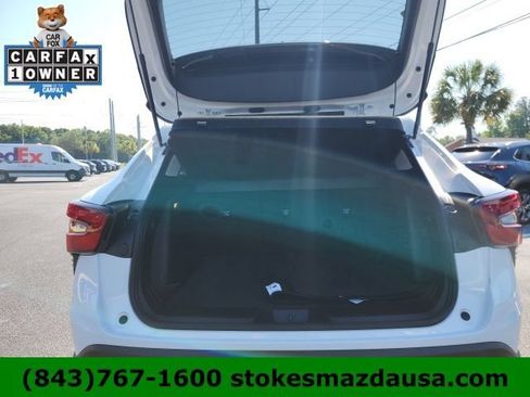 Used 2024 Chevrolet Trax LT w/ Sunroof Package FWD image 18