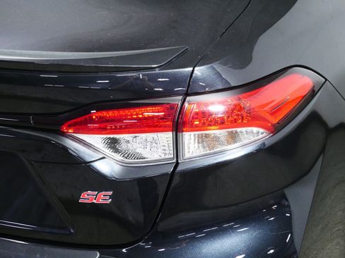 Used 2022 Toyota Corolla SE image 17
