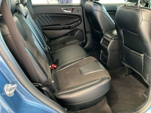 Used 2019 Ford Edge ST image 26