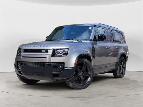 New 2025 Land Rover Defender 130 X-Dynamic SE image 1