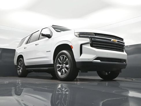 Used 2023 Chevrolet Tahoe LT w/ Luxury Package RWD image 44