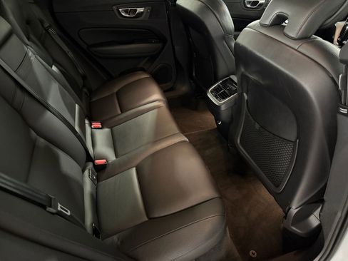 Used 2019 Volvo XC60 T5 Inscription w/ Protection Package Premier image 40