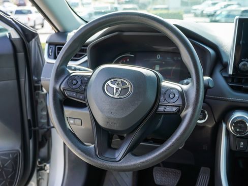 Certified 2025 Toyota RAV4 XLE AWD/4WD image 31