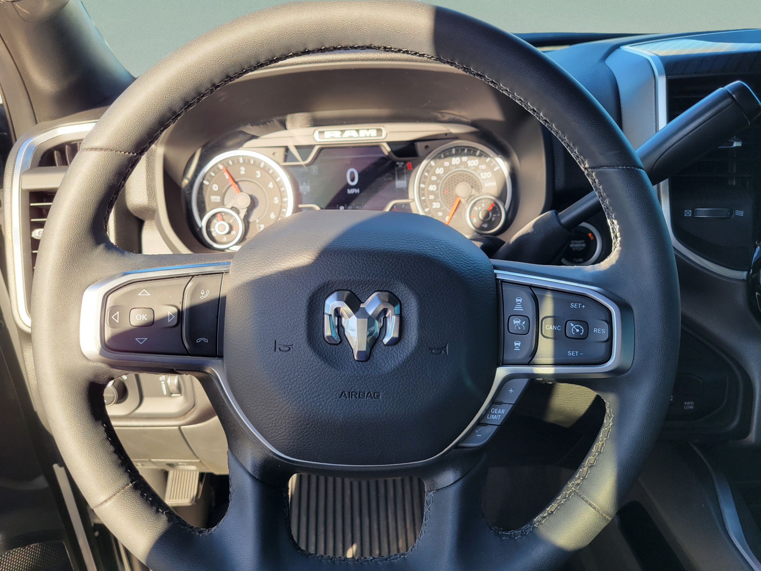 Certified 2025 RAM 2500 Big Horn AWD/4WD image 16