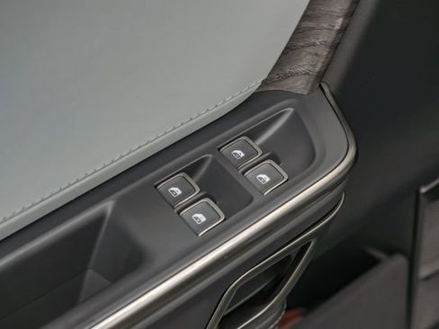 Used 2023 Rivian R1T Adventure image 56