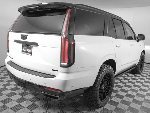 Used 2026 Cadillac Escalade Sport w/ Touring Package AWD/4WD image 5