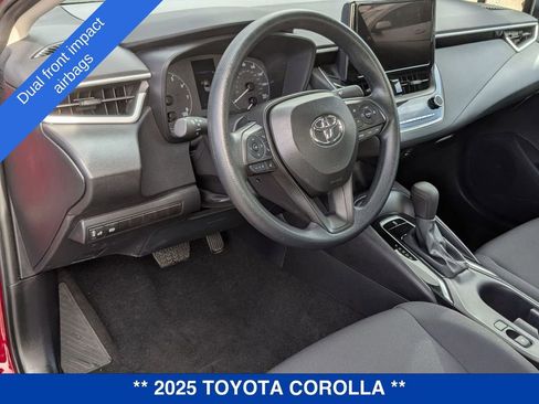 Used 2025 Toyota Corolla LE image 17