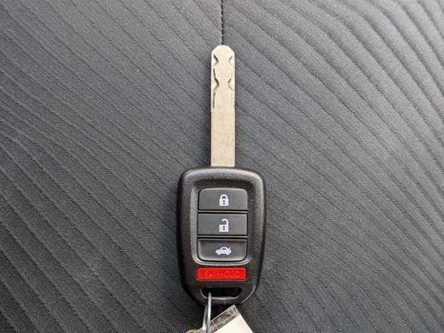 Used 2016 Honda Accord LX image 32