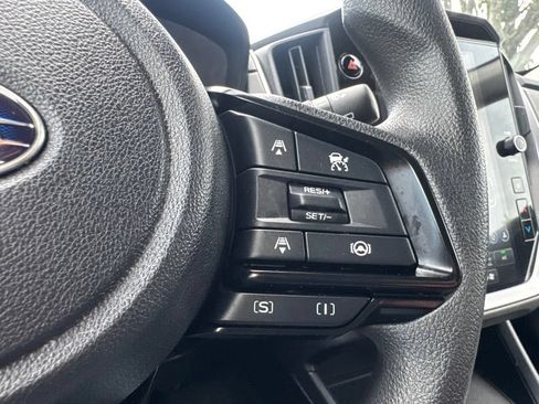Used 2024 Subaru Crosstrek 2.0i Premium AWD/4WD image 18