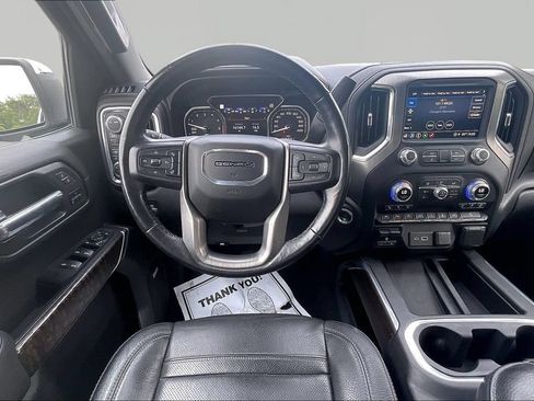 Used 2021 GMC Sierra 1500 Denali w/ Technology Package AWD/4WD image 10