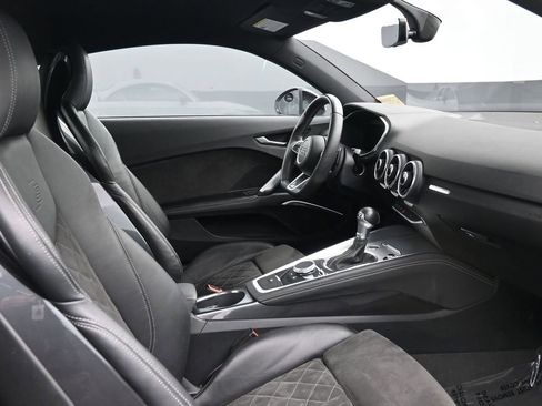 Used 2022 Audi TT 2.0T w/ S Line Competition Package AWD/4WD image 2
