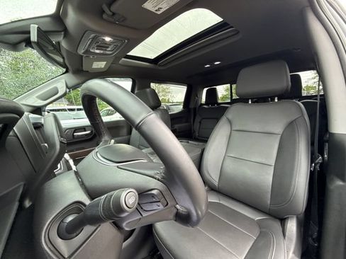 Used 2022 GMC Sierra 1500 SLT w/ SLT Premium Plus Package AWD/4WD image 24