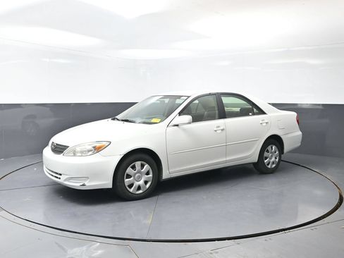 Used 2003 Toyota Camry LE FWD image 9