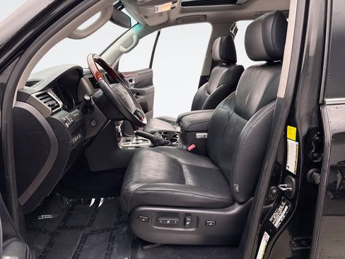 Used 2013 Lexus LX 570 4WD image 11