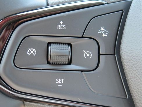 New 2027 Chevrolet Bolt RS FWD image 18