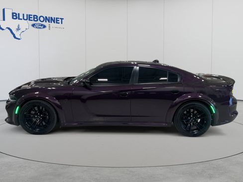 Used 2022 Dodge Charger SRT Hellcat w/ Harman/Kardon Audio Group RWD image 8