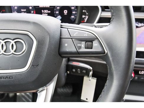Used 2025 Audi Q3 2.0T Premium image 20
