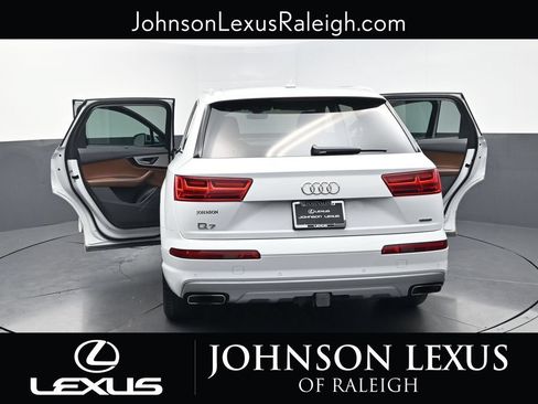 Used 2018 Audi Q7 2.0T Premium Plus w/ Premium Plus Package AWD/4WD image 35