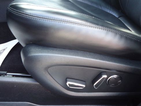 Used 2019 Lincoln MKC Reserve w/ MKC Climate Package image 24