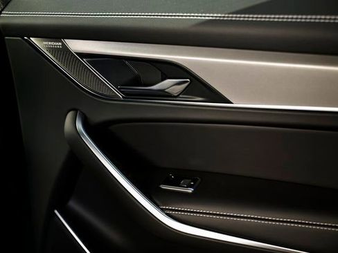 New 2026 Jaguar F-PACE R-Dynamic S image 29