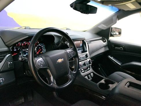 Used 2019 Chevrolet Tahoe LS AWD/4WD image 15