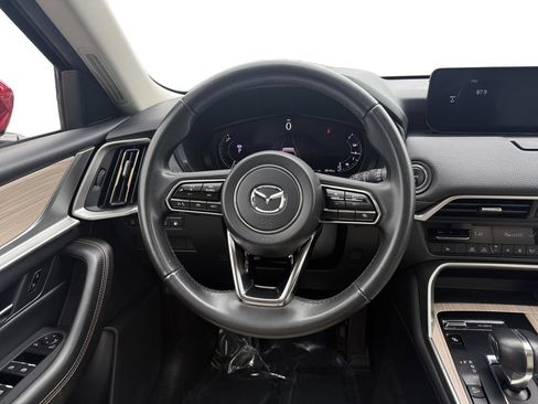 Used 2024 MAZDA CX-90 Plug-In Hybrid w/ Preferred AWD/4WD image 12