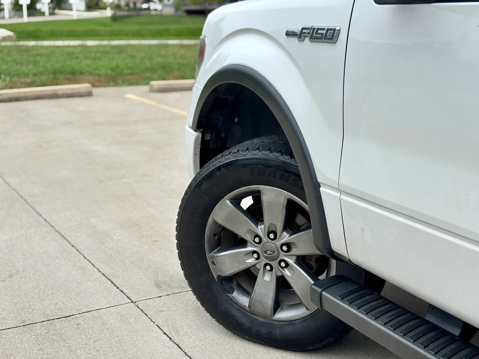 Used 2013 Ford F150 FX4 w/ Luxury Equipment Group AWD/4WD image 9