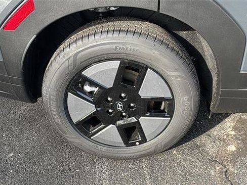 New 2026 Hyundai Santa Fe SE image 4