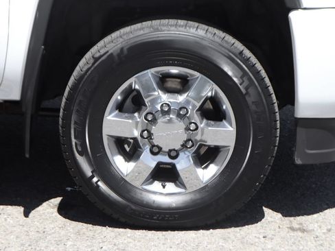Used 2015 GMC Sierra 2500 Denali w/ Duramax Plus Package AWD/4WD image 44