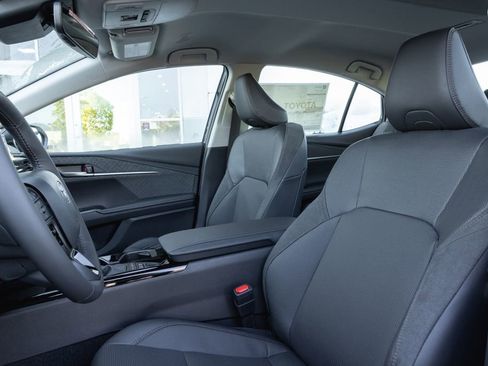 New 2026 Toyota Camry XLE image 9