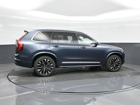 New 2026 Volvo XC90 B6 Plus w/ Protection Package Premier AWD/4WD image 4