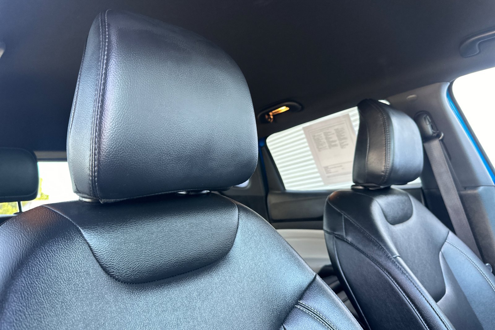 Used 2025 Jeep Compass Limited AWD/4WD image 18
