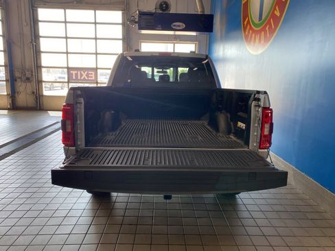 Used 2022 Ford F150 XLT w/ Equipment Group 302A High AWD/4WD image 19