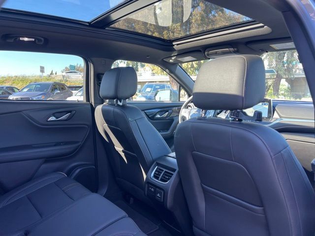 Used 2023 Chevrolet Blazer Premier w/ Driver Confidence II Package AWD/4WD image 22