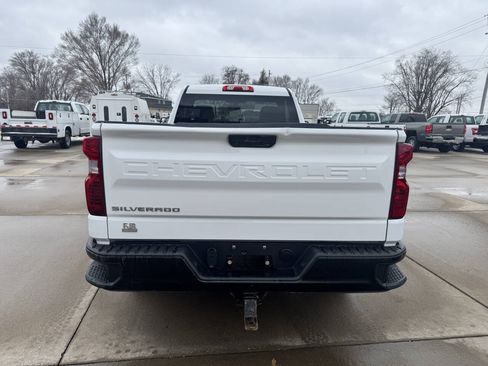 Used 2019 Chevrolet Silverado 1500 W/T w/ WT Convenience Package AWD/4WD image 5