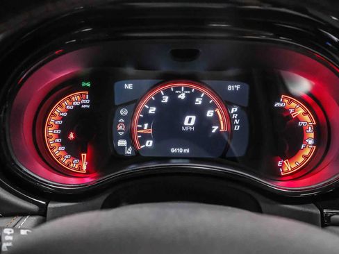 Used 2025 Dodge Durango SRT Hellcat AWD/4WD image 25